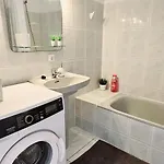 House Apartment *